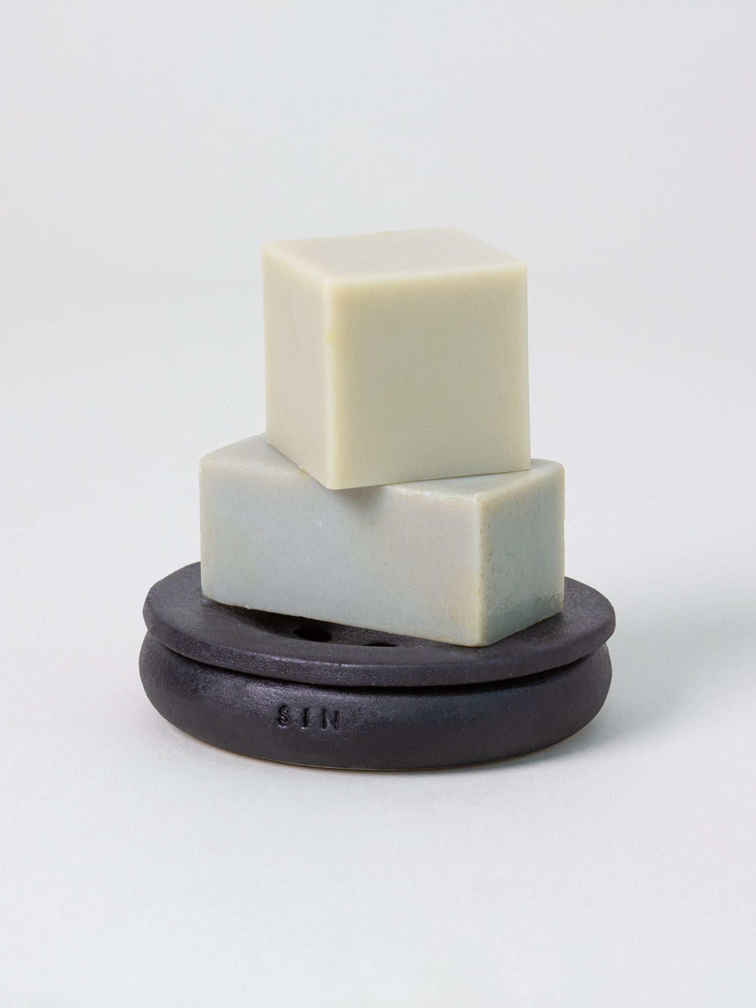 Peb Soap Dish, Black