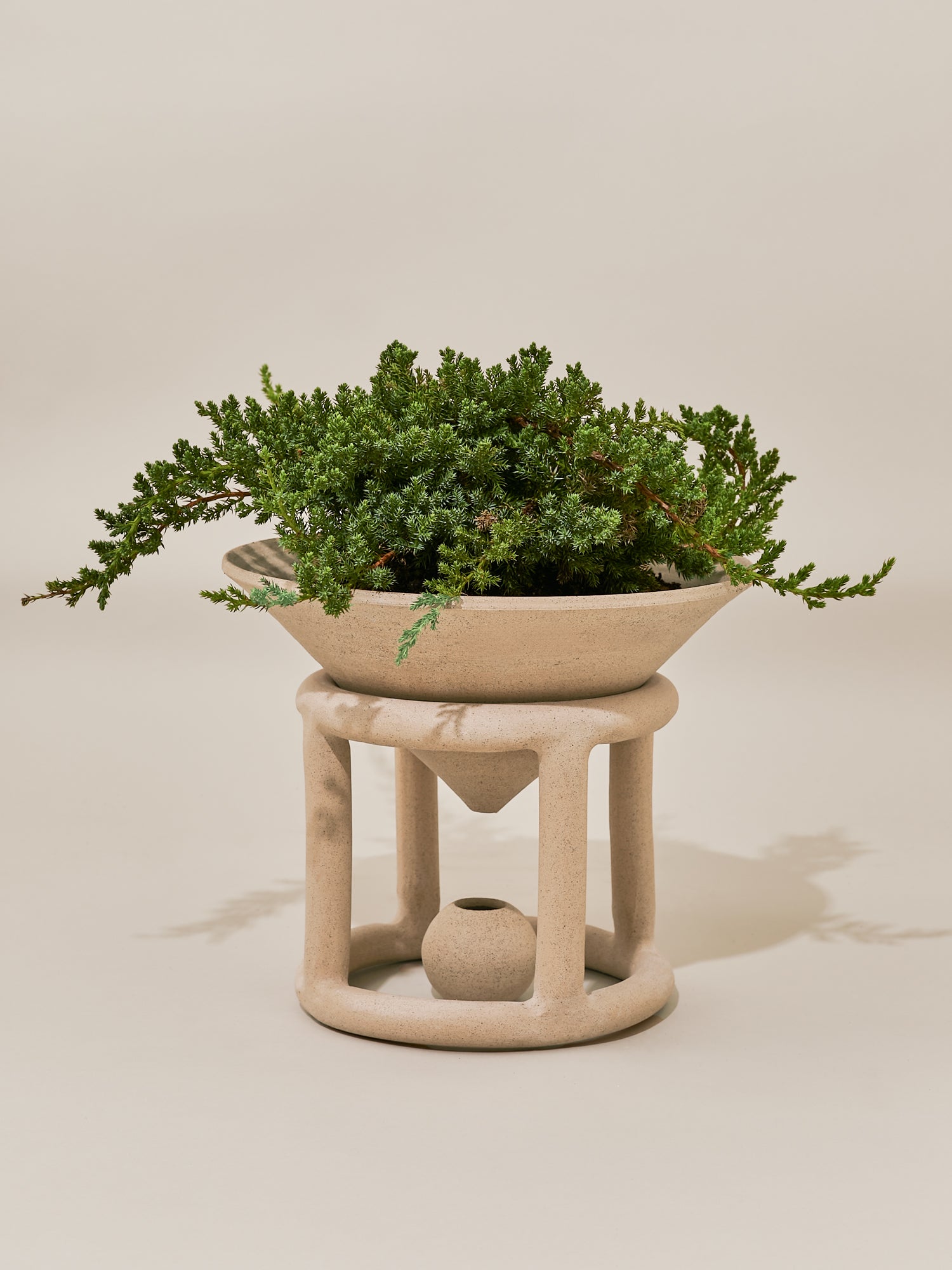 Reservoir Floor Planter, Sand