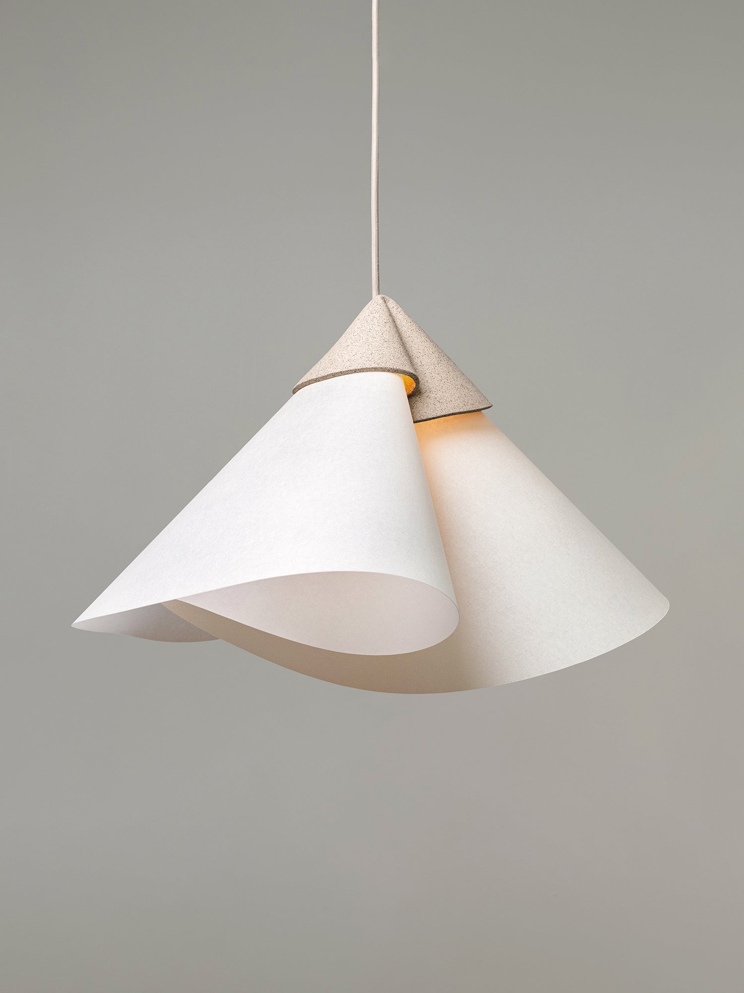 Shayd Pendant, Sand