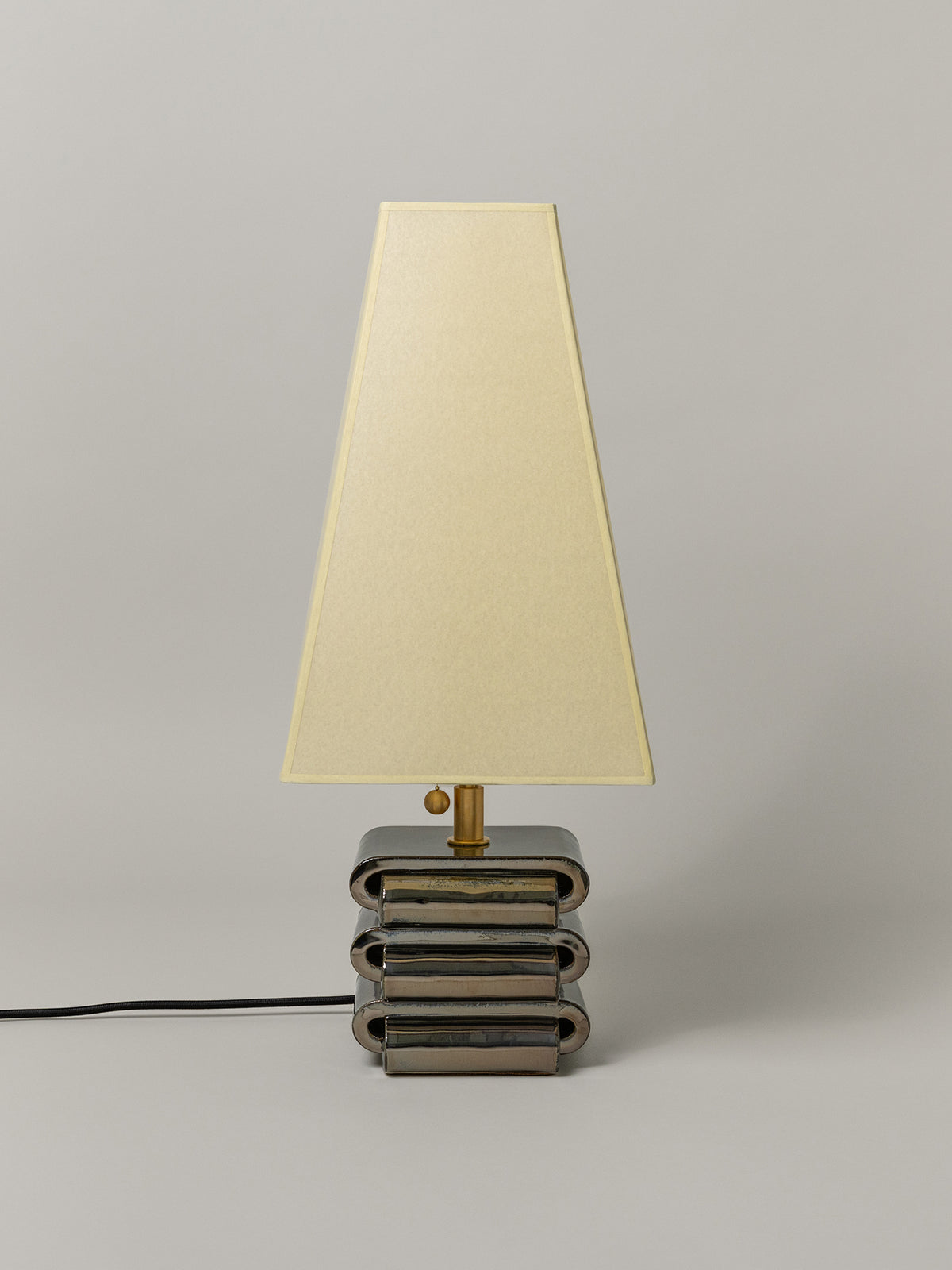 Gio Table Lamp, Obsidian / 4 Shade Options