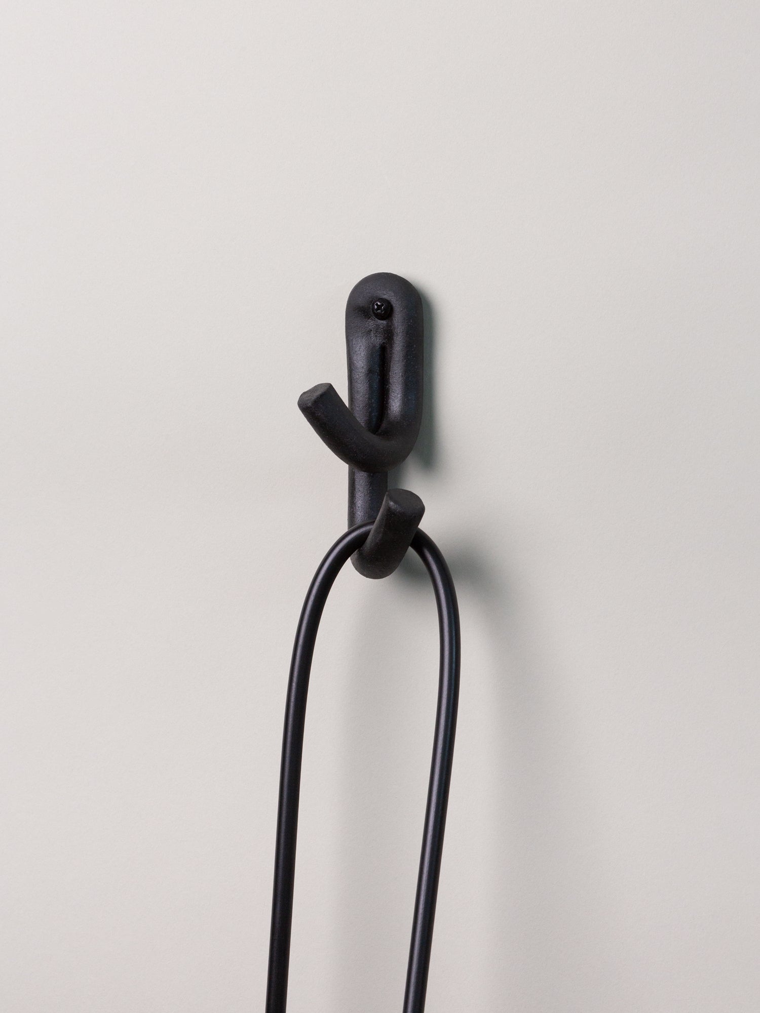 Leggy Crossed Wall Hook, Black