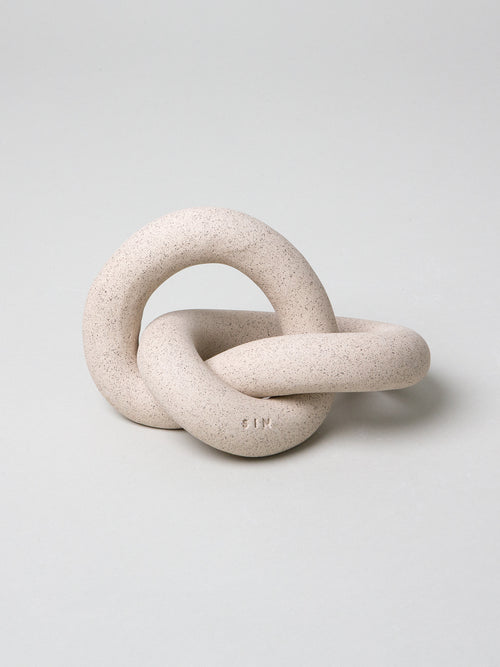 *OOPS* Infinity Knot, Sand