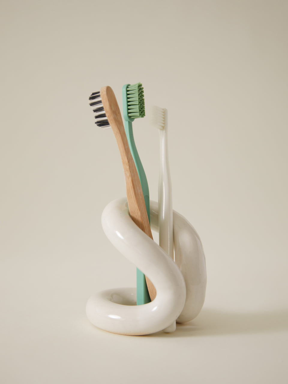 Ood Toothbrush Holder, Glossy White – SIN