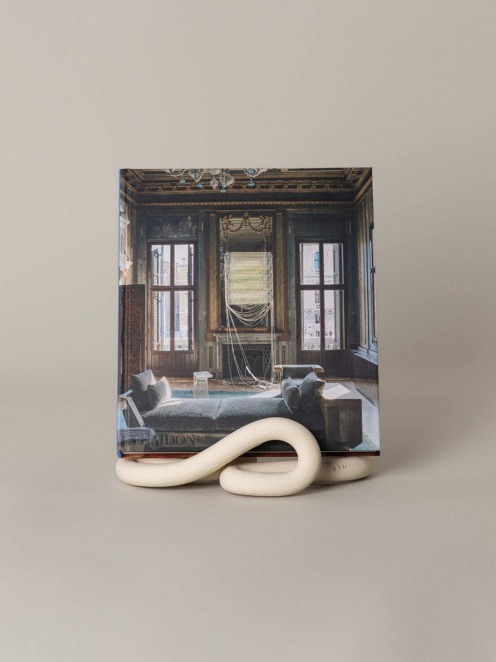 Lumbra Book Stand, Bone