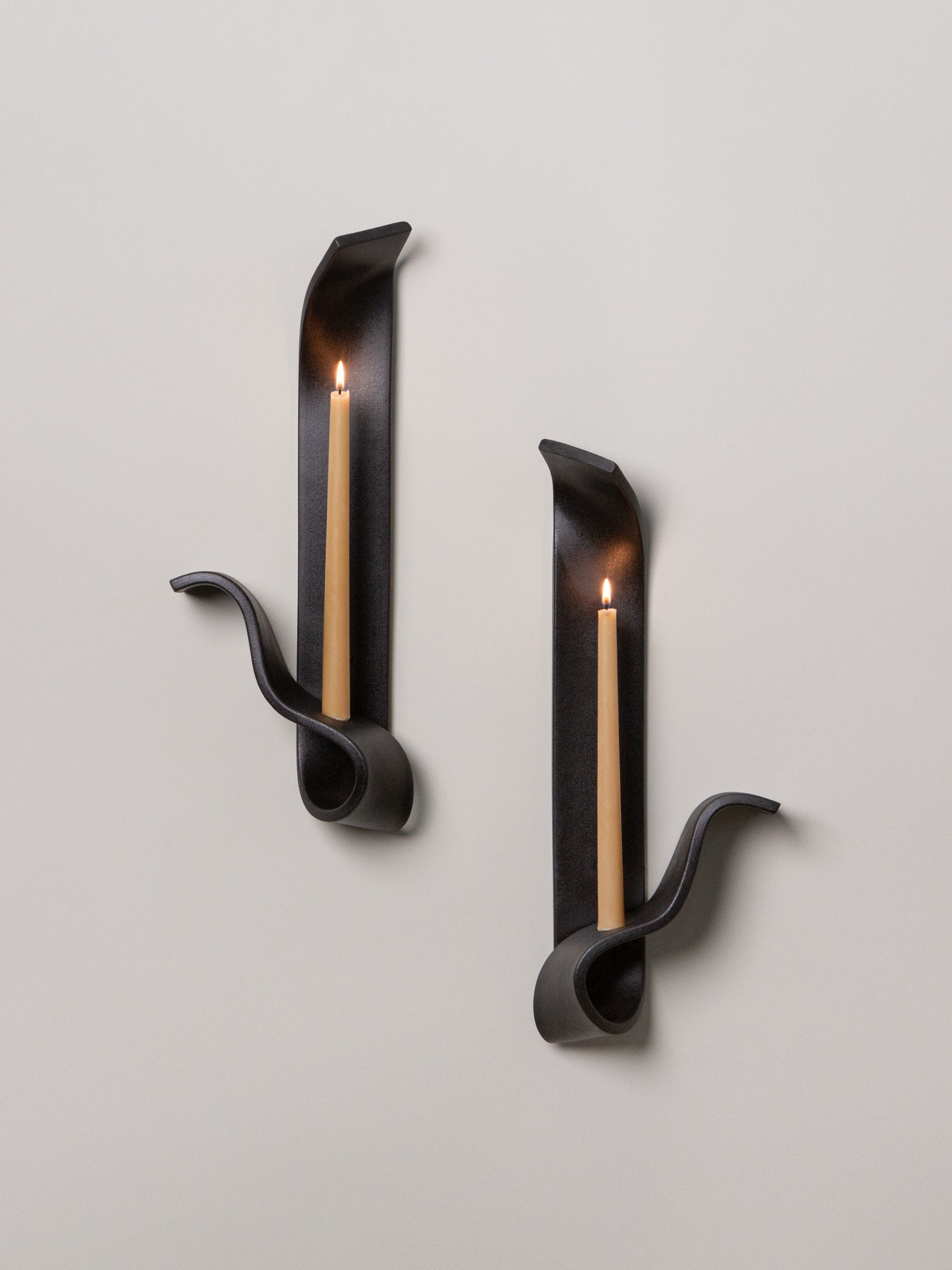 Moonara Candle Sconce, Black (Sold separately)