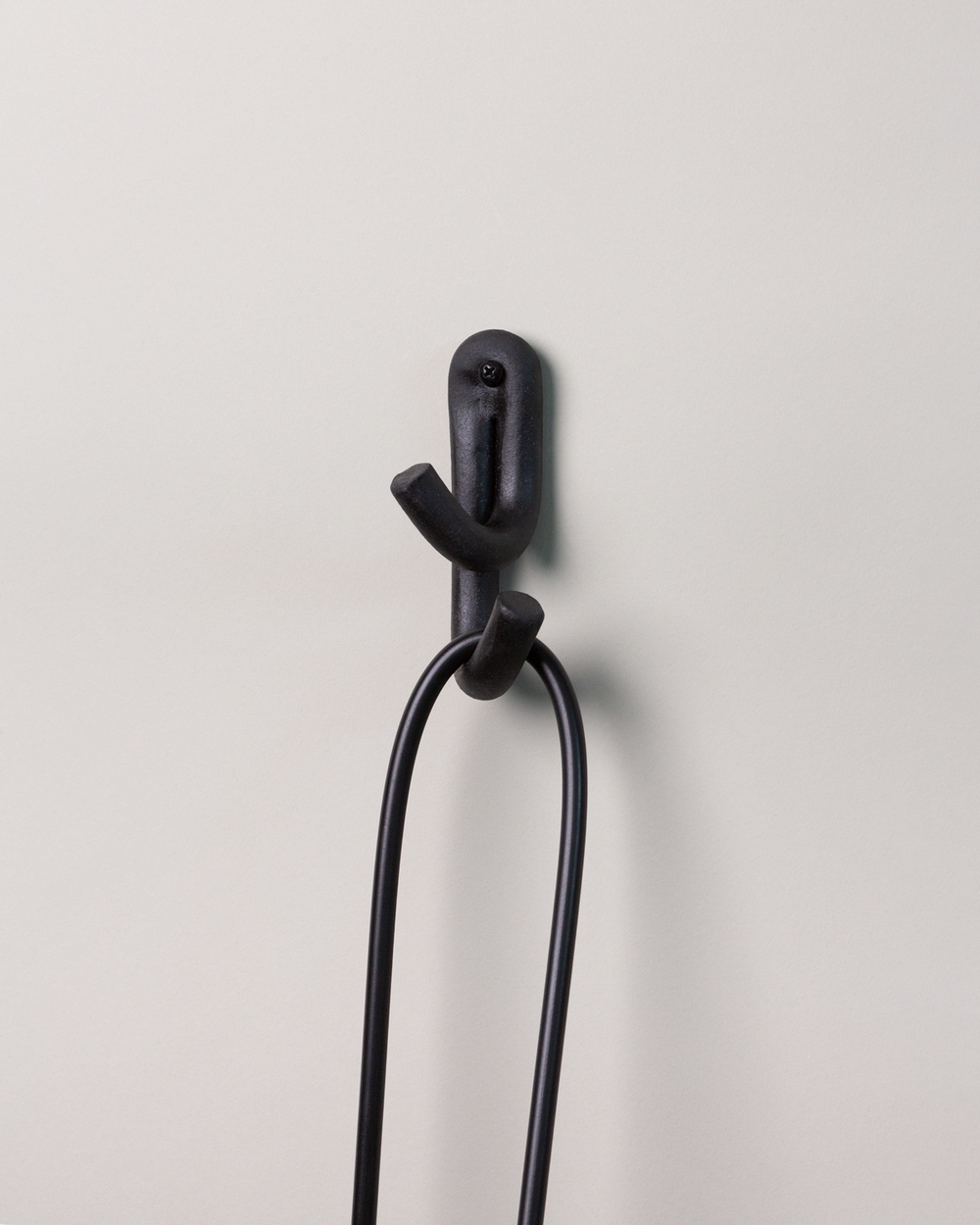 *OOPS* Leggy Crossed Wall Hook, Black
