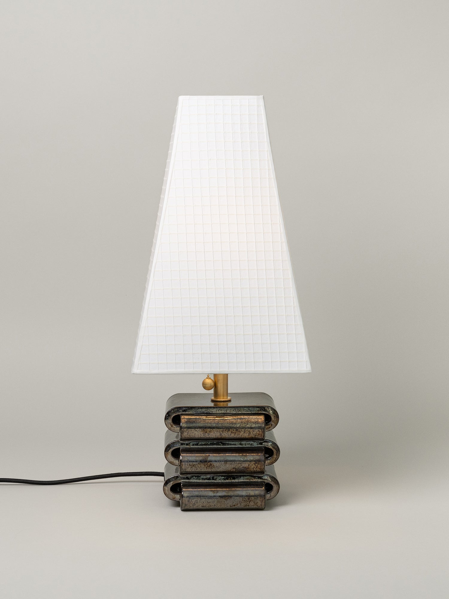 Gio Table Lamp, Obsidian / 4 Shade Options