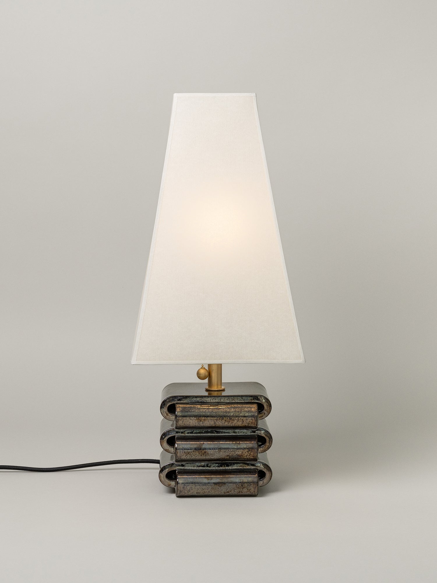Gio Table Lamp, Obsidian / 4 Shade Options