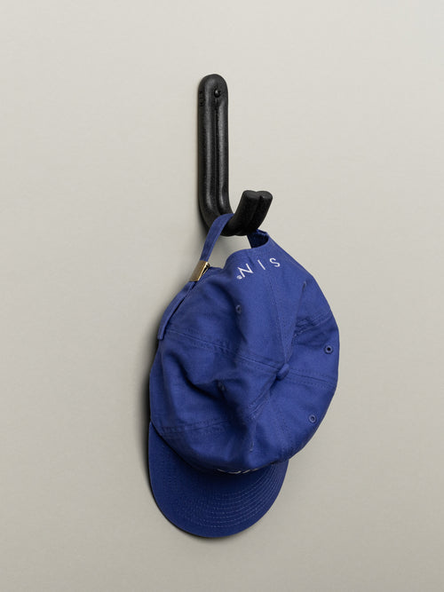 Leggy Curl Wall Hook, Black