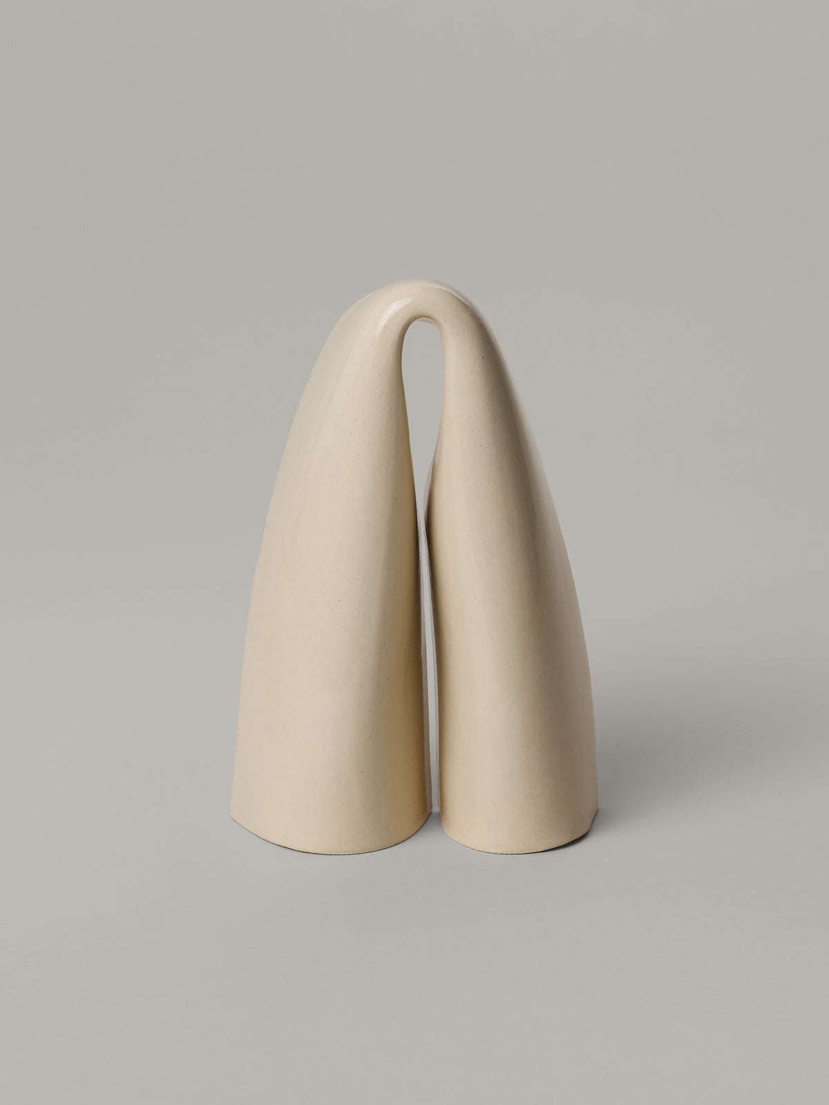 Coda Headphone Holder in Ivory