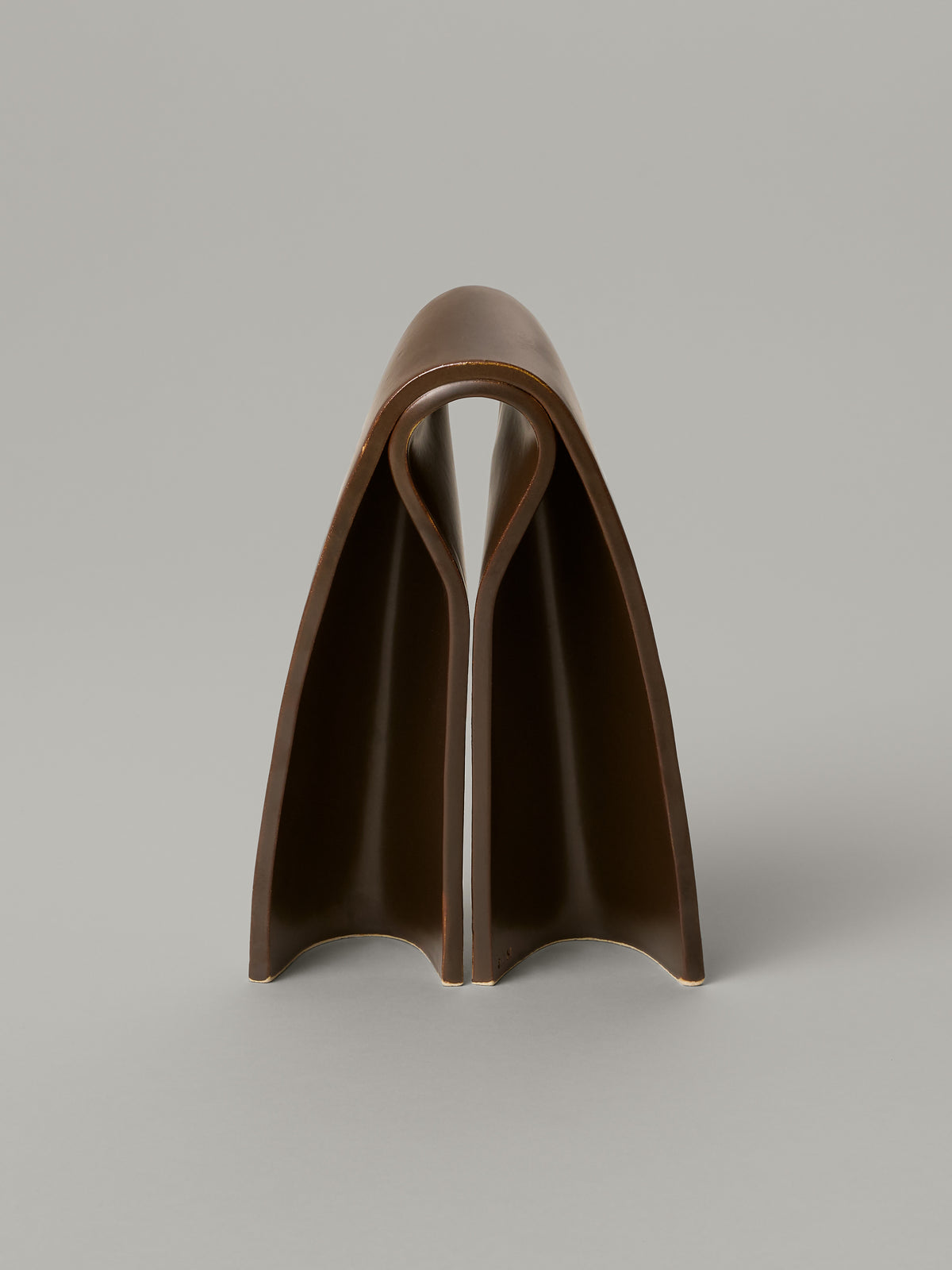 Coda Headphone Holder in Walnut