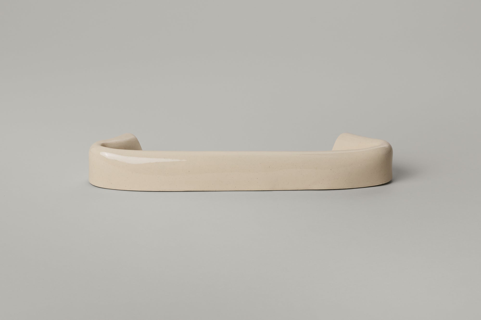 Cue LP Holder in Ivory