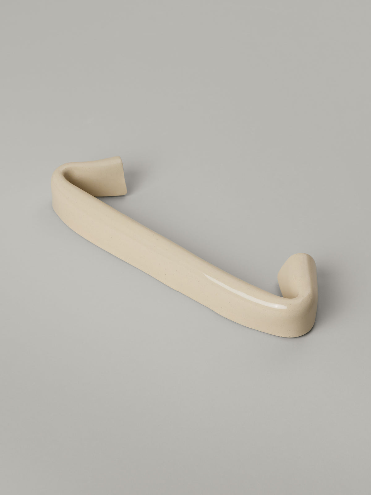 Cue LP Holder in Ivory