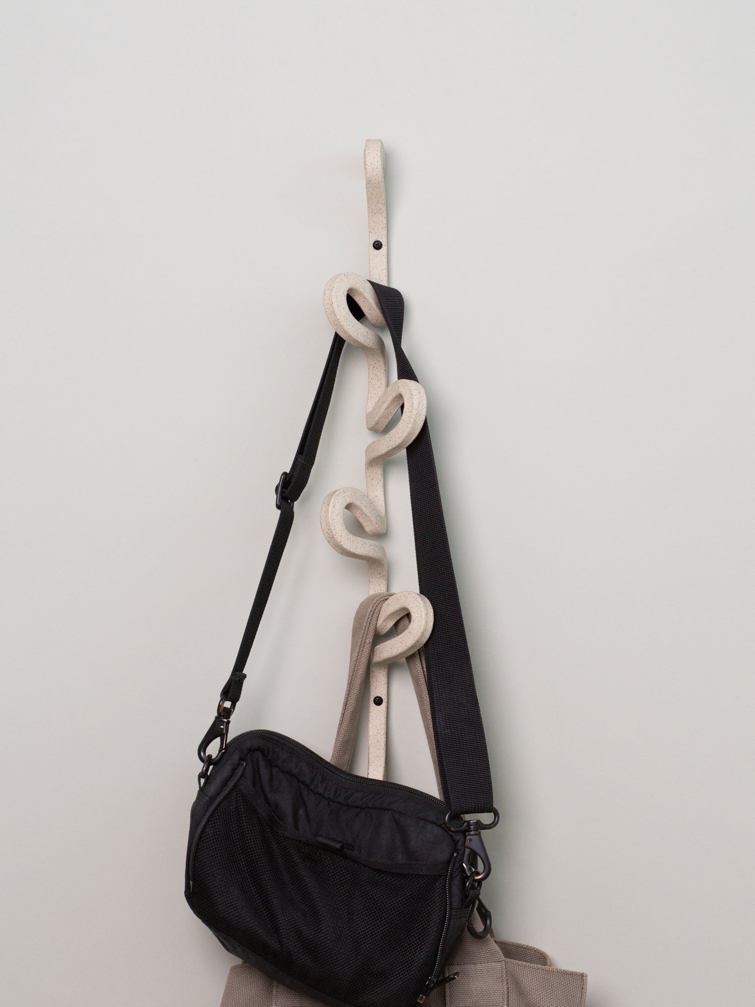 Virginia Sin For-Everything Rack