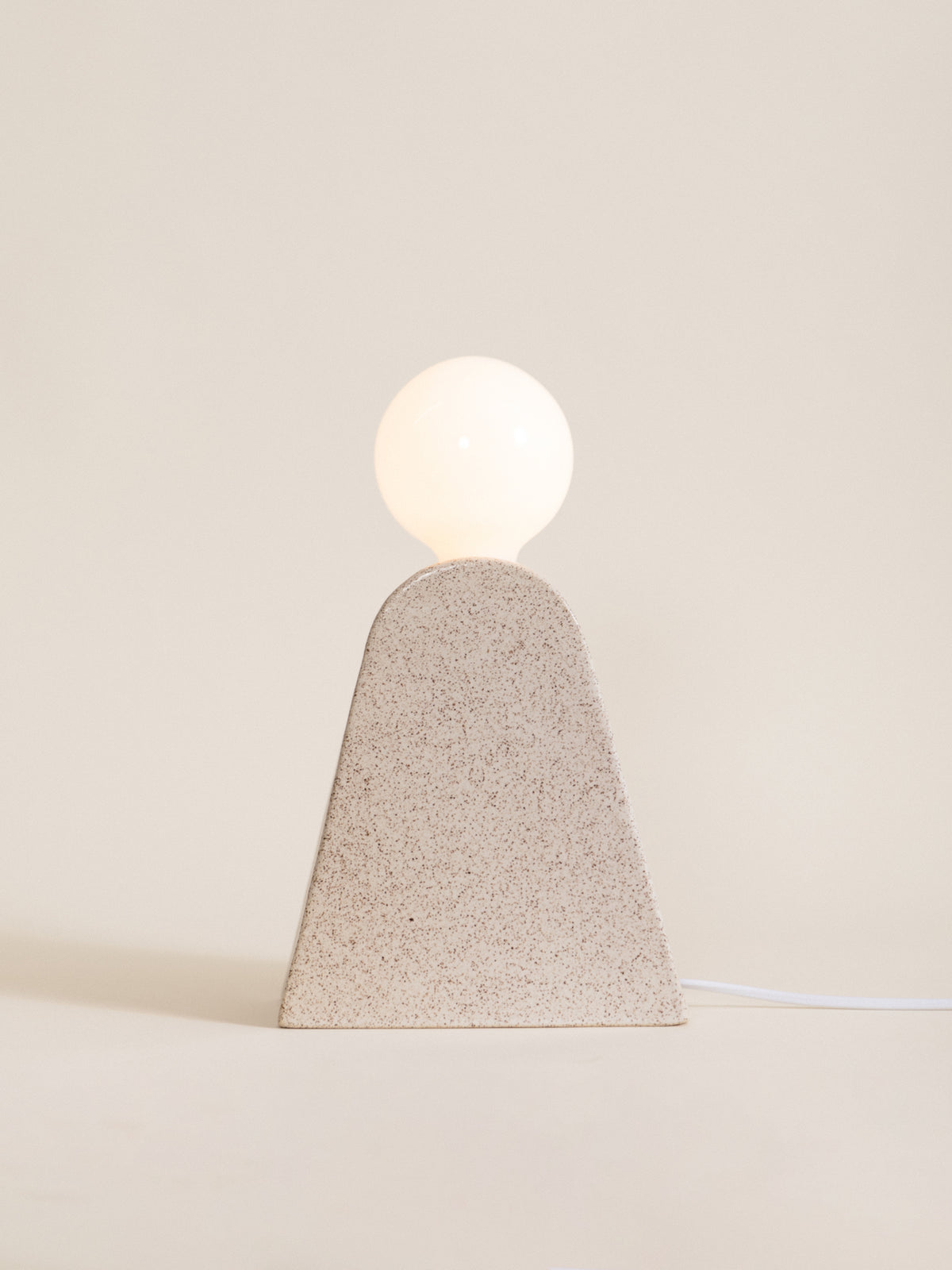 Kanamota Table Lamp, Pebble