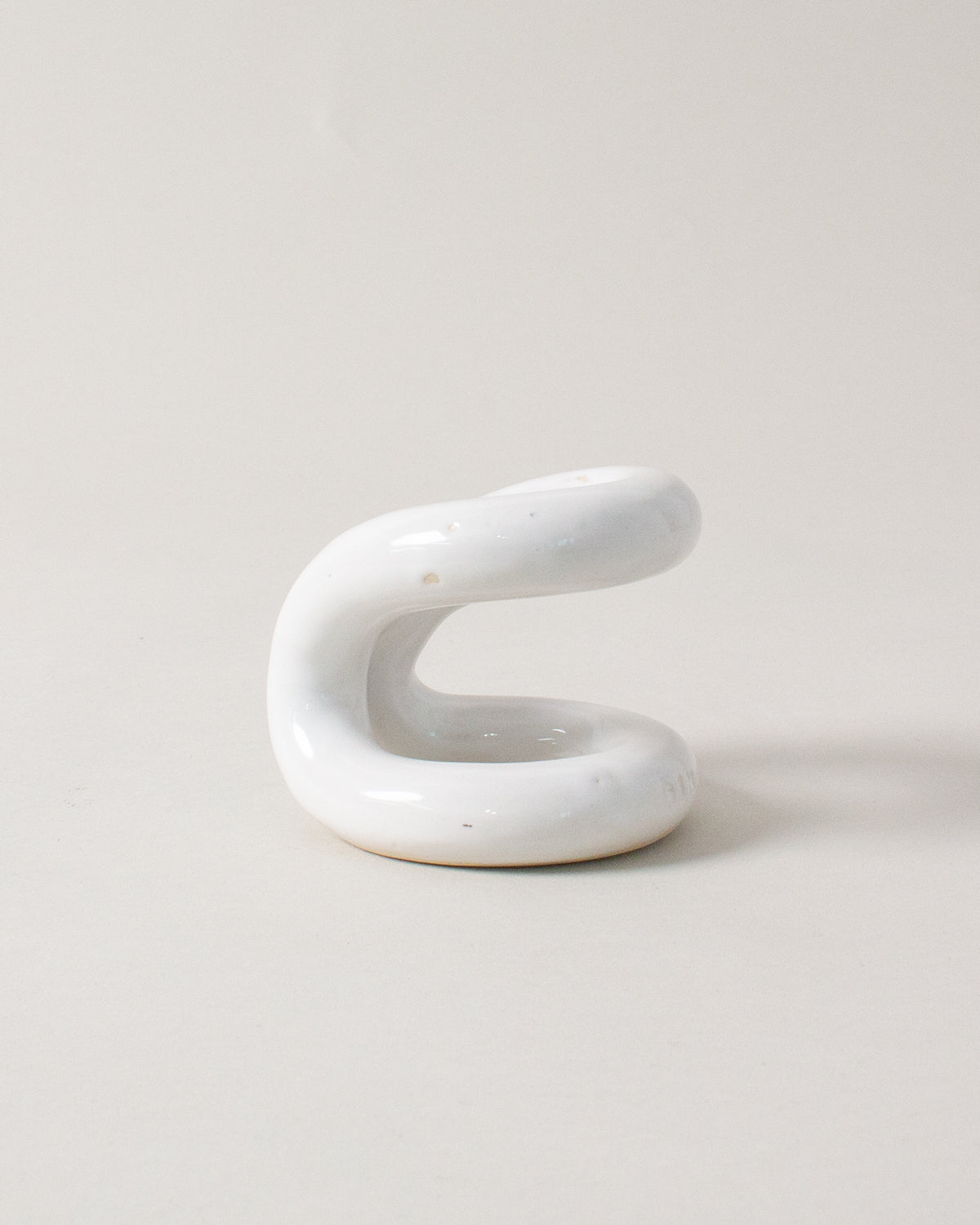 *OOPS* Ood Toothbrush Holder, Glossy White